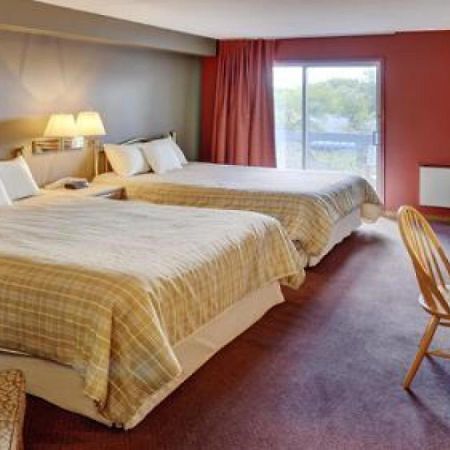 Lakeview Gimli Resort Buitenkant foto