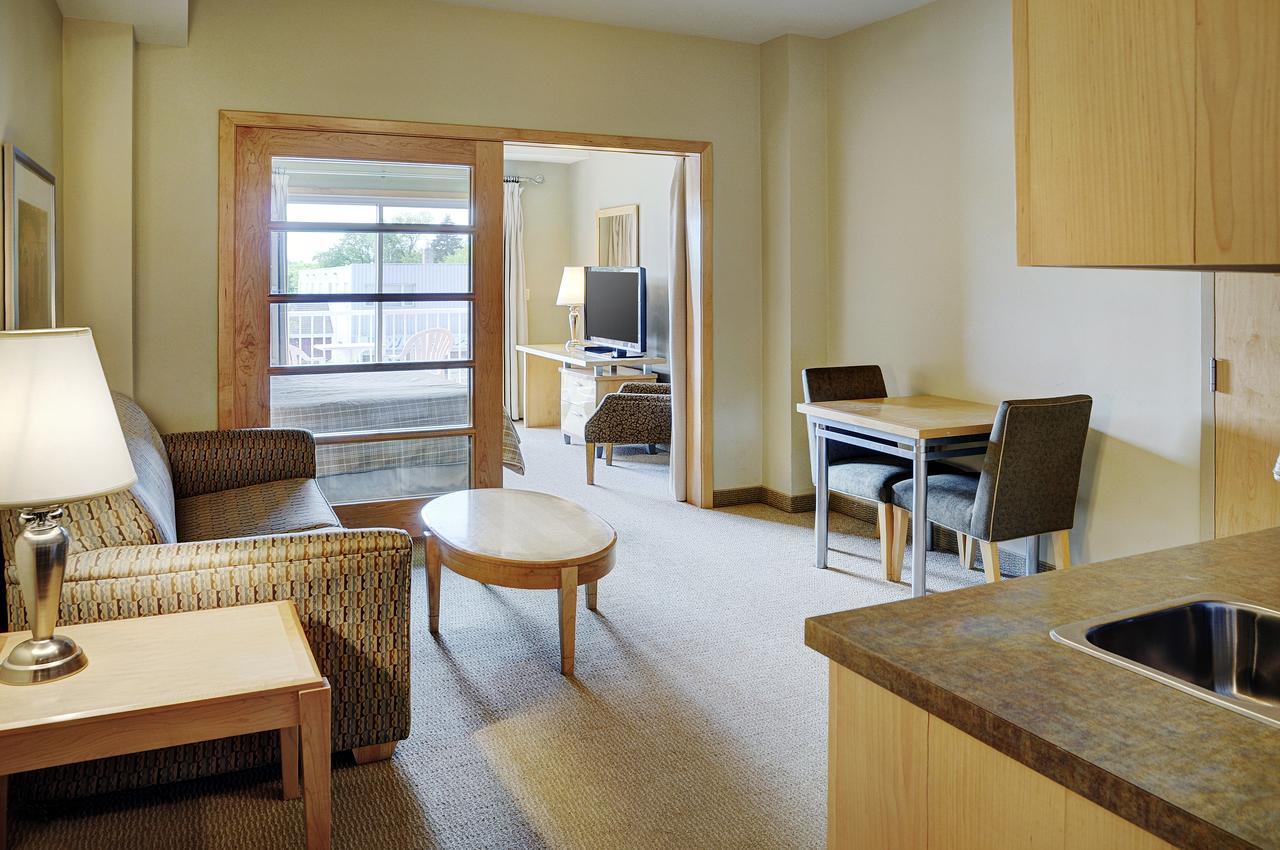 Lakeview Gimli Resort Buitenkant foto